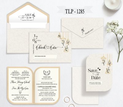 Thiệp cưới hiện đại màu xám kraft, họa tiết lồng đèn hoa dâu rể hiện đại mã TCP-1285